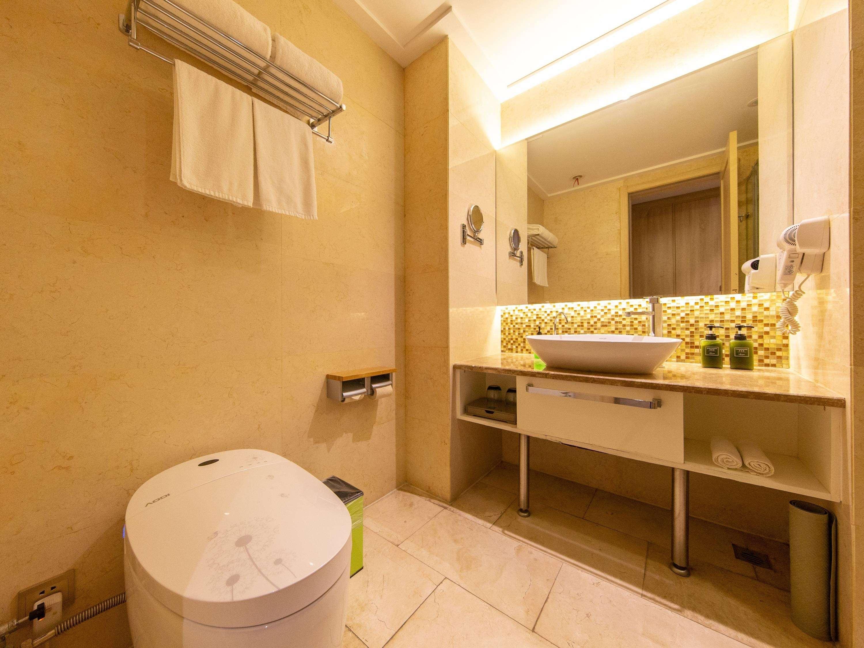ホテル Ibis Styles Nantong Development Zone Shimao Plaza エクステリア 写真