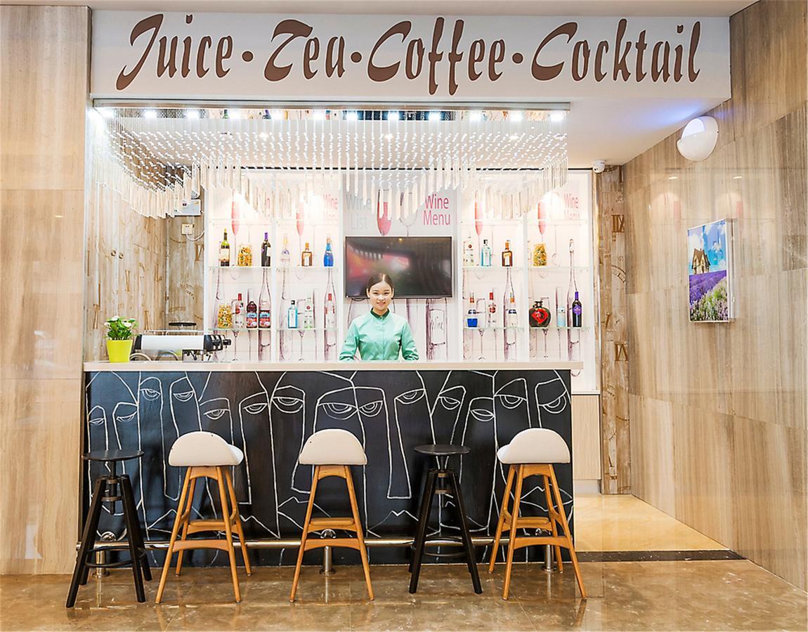 ホテル Ibis Styles Nantong Development Zone Shimao Plaza エクステリア 写真